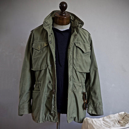 HANOI - Militärjacke aus der Vietnam-Ära