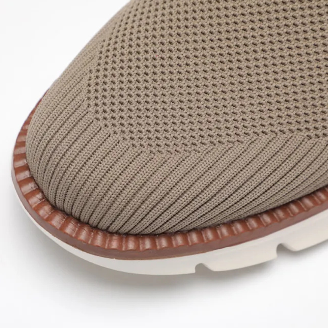CONFY STEP™ | Atmungsaktiver Slip-On