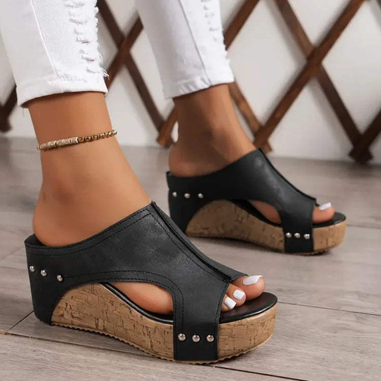 MELISSA - Hochwertige Sandalen mit Keilabsatz