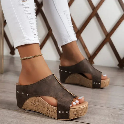 MELISSA - Hochwertige Sandalen mit Keilabsatz