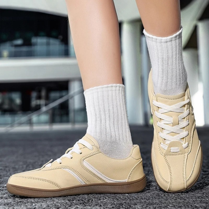 HANNOVER - Sneakers mit breiter Zehenbox
