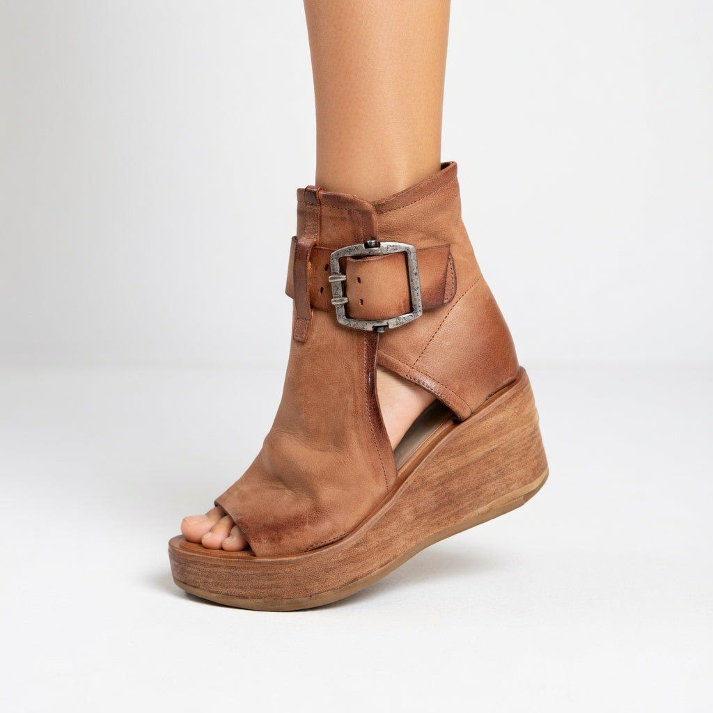 ELLY – Keilabsatzstiefel