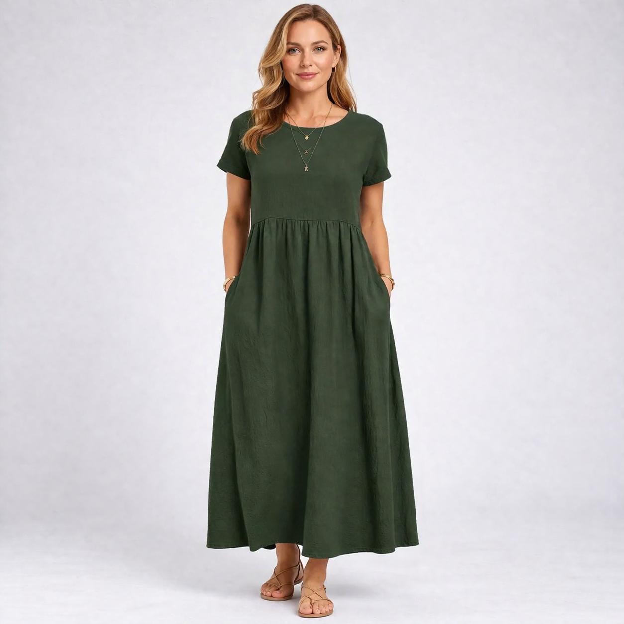 ELVIRA | Maxi Kleid in Minimalistisch Creme mit Taschen