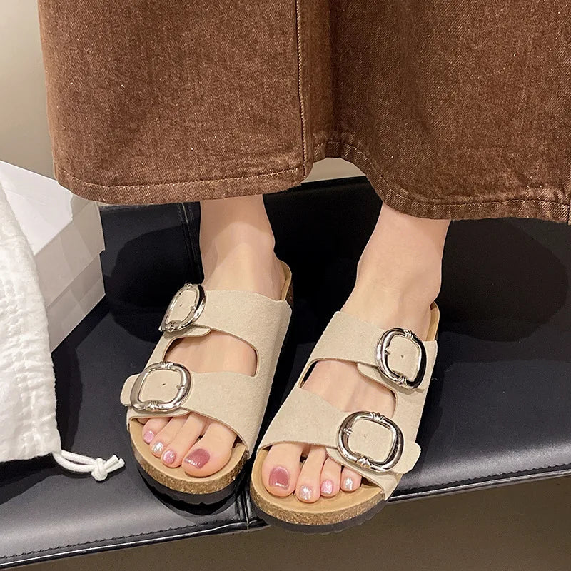 SOFIA – Doppelschnallen-Sandalen mit Korkfußbett!