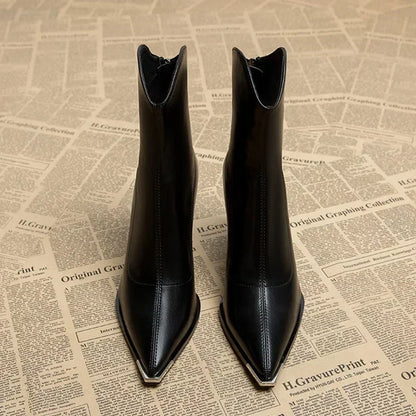 CAMILLE™ | Stiefeletten mit verchromter Spitze