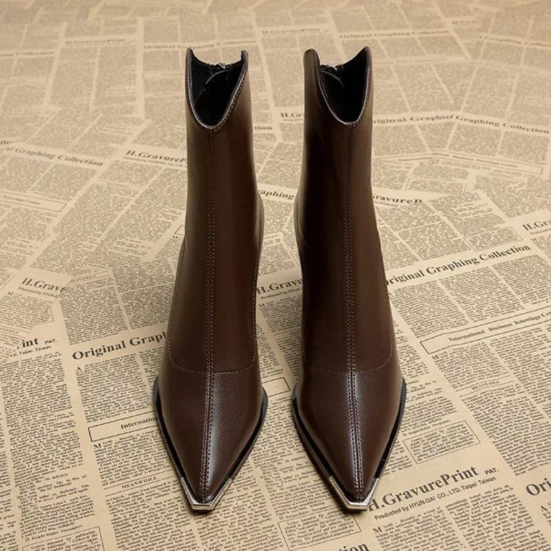 CAMILLE™ | Stiefeletten mit verchromter Spitze