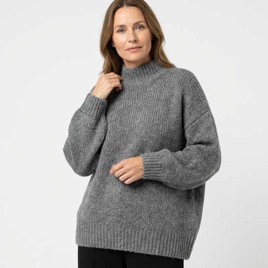 ALTHEA™ – Oversize-Pullover mit Stehkragen