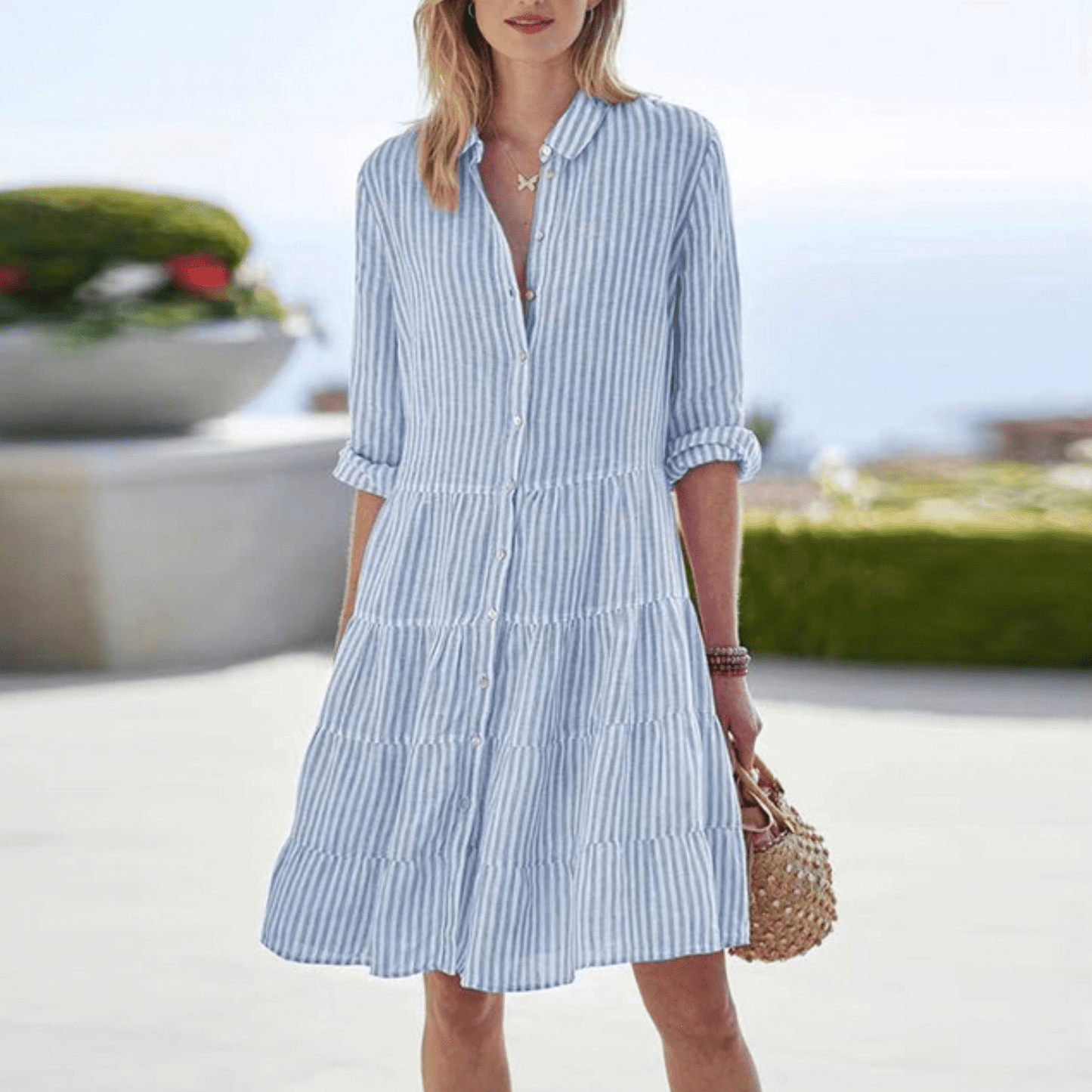 LOLITA - Luftiges gestreiftes Kleid