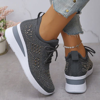 RUNNA – Lässige Sportschuhe