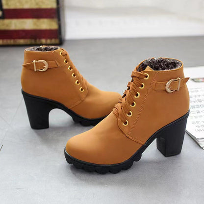 MIKA - Damenstiefel mit dicker Sohle